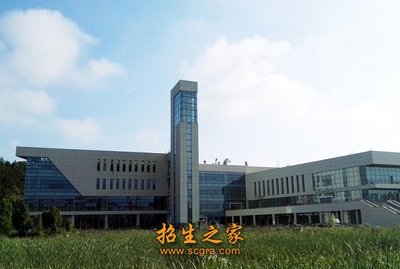 襄阳汽车职业技术学院