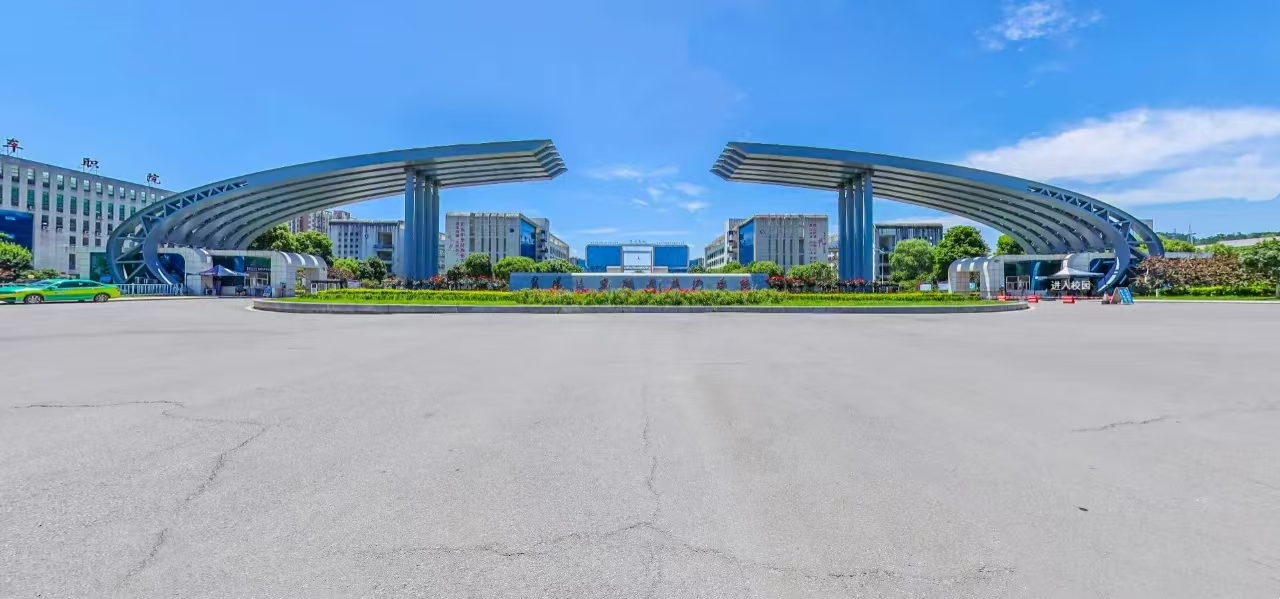 《发动机电控系统检修》课程思政典型案例——襄阳汽车职业技术学院