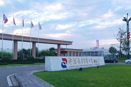 轻资产转型与自主保命 合资车企卖厂潮下的襄阳汽车职业技术学院机遇